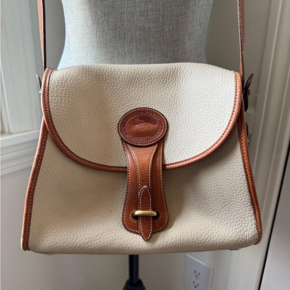 Vintage Dooney & Bourke Cream and Brown Leather Bag